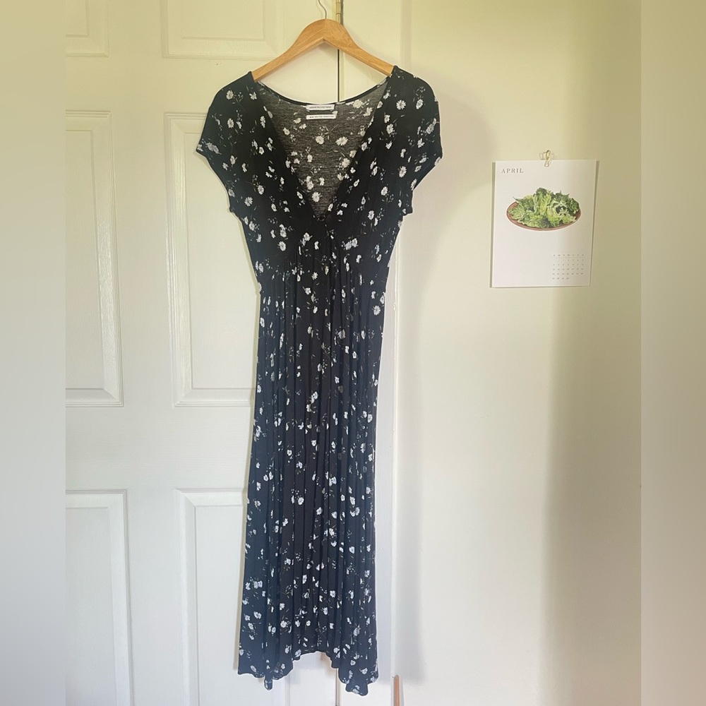 Urban Outfitters soft spring maxi-nineties y2k